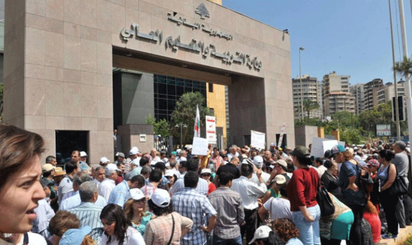المكتب التربوي للشعبي الناصري حذر من المس بساعات المتعاقدين: لأوسع مشاركة في إضراب الغد