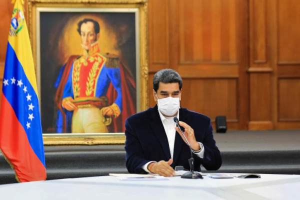 الرئيس الفنزويلي يمدد حالة التأهب لمكافحة فيروس كورونا