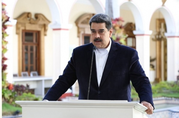 فنزويلا: واشنطن لا تستطيع منعنا من بناء علاقاتٍ مع إيران