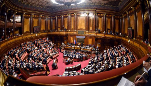 70 برلمانيًا إيطاليًا يطالبون رئيس الحكومة بإدانة خطة الضم الصهيونية