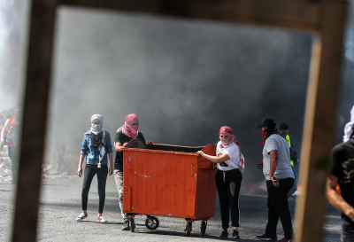 عشرات الاصابات خلال قمع الاحتلال لمسيرات الضفة الأسبوعية