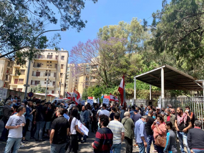 وقفة احتجاجية أمام قصر عدل بيروت للإفراج عن الناشطين