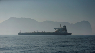 عدد كبير من الناقلات يبحر صوب فنزويلا في مؤشر على انتعاش صادرات النفط