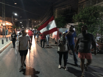 مسيرة احتجاجية لحراك صور ضد الجوع والغلاء وتردي الأوضاع الإقتصادية