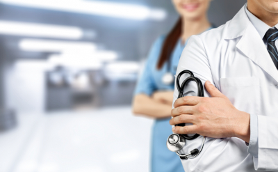 قطاع الصحة في "الشيوعي": نرفض  تصرفات وزارة الصحة وتفردها بالقرارات دون العودة والتشاور مع النقابات ذات الشأن