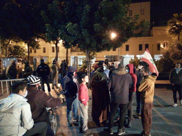 مسيرة تضامنية مع طرابلس من ساحة ايليا باتجاه بلدية صيدا