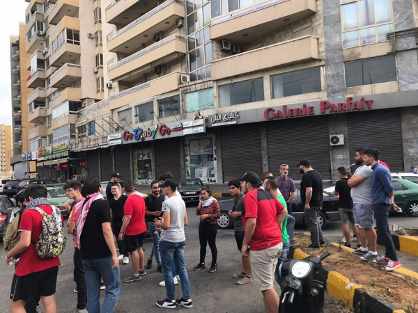 مسيرة احتجاجية جابت شوارع طرابلس (فيديو)