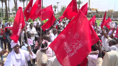 "الشيوعي السوداني": حكومة حمدوك استسلمت لشروط صندوق النقد الدولي