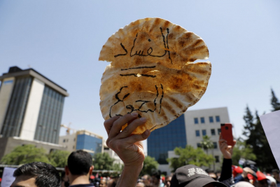 الأساتذة المتعاقدون أعلنوا الإضراب المفتوح بدءاً من الخميس