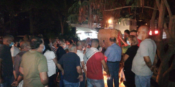 الحزب الشيوعي نظم وقفة تضامنية امام النصب التذكاري لشهداء جبهة المقاومة في الشويفات خلدة