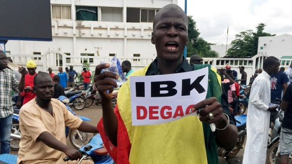 مالي.. توقف القناة التلفزيونية الحكومية عن البث بعد اعتقال الرئيس