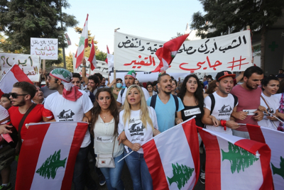 من &laquo;العمل&raquo; إلى &laquo;الصحة&raquo; اليوم: &laquo;مدنيون&raquo; يلتقون على &laquo;خطاب الشيوعي&raquo;