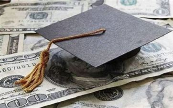 جمعية أهالي الطلاب في الخارج: تلقينا وعوداً بقرب تنفيذ قانون الدولار الطالبي