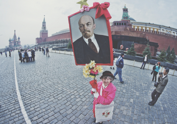 موسكو.. إلغاء مسابقة لإعادة هيكلة ضريح لينين بعد انتقادات واسعة