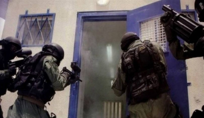 مركز حنظلة يكشف تفاصيل ما جرى في سجن إيشل أمس الاثنين