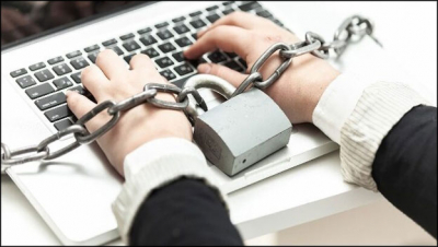 المحرر السياسي لطريق الشعب: «جرائم المعلوماتية»وتكميم الافواه!